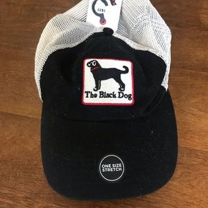 Black Dog trucker hat